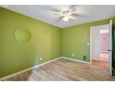 12704 NE 38th Circle Vancouver WA 98682