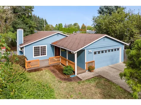 12704 NE 38th Circle Vancouver WA 98682
