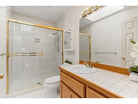 1416 Ne 158th Court Vancouver WA 98684