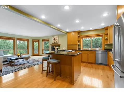 2360 Valley View Drive West Linn OR 97068
