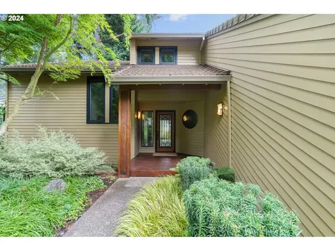 2360 Valley View Drive West Linn OR 97068