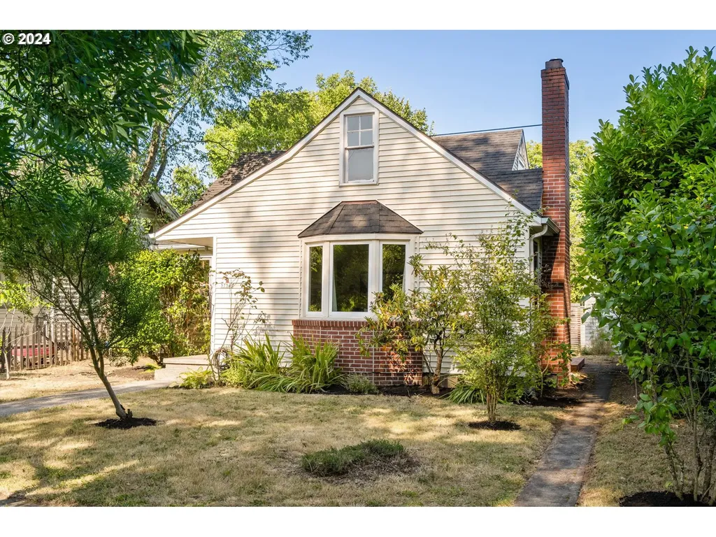 5734 Ne Mallory Avenue Portland OR 97211