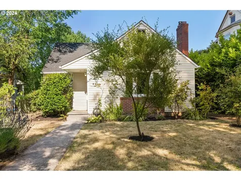5734 Ne Mallory Avenue Portland OR 97211