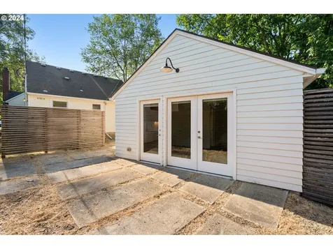 5734 Ne Mallory Avenue Portland OR 97211