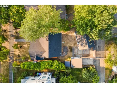 5734 Ne Mallory Avenue Portland OR 97211