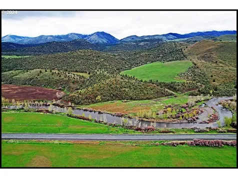 50889 Highway 26 Mount Vernon OR 97865