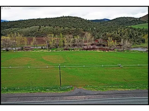 50889 Highway 26 Mount Vernon OR 97865