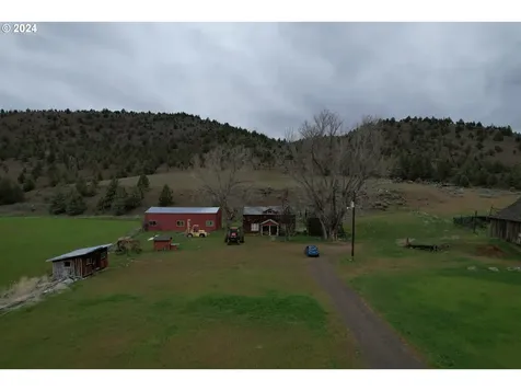 50889 Highway 26 Mount Vernon OR 97865