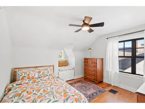 3047 Ne 33rd Avenue Portland OR 97212
