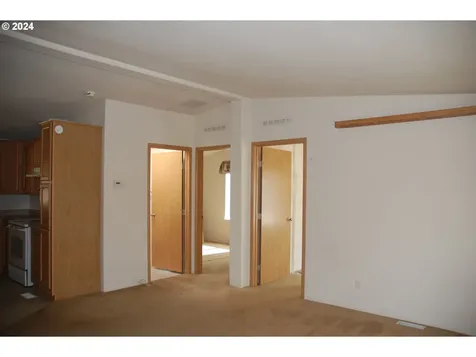 205 W Pennoyer Street Condon OR 97823