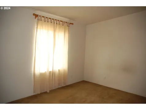 205 W Pennoyer Street Condon OR 97823