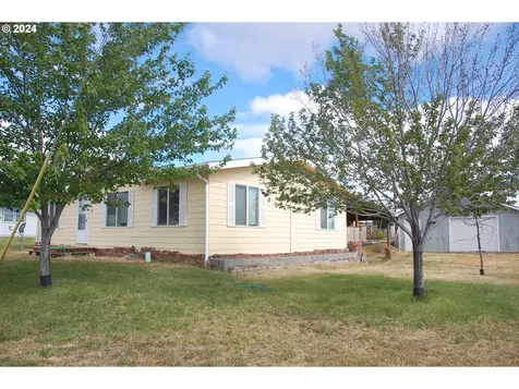 205 W Pennoyer Street Condon OR 97823