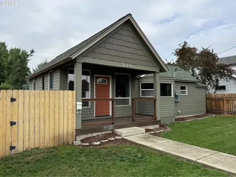 304 N River Street Enterprise OR 97828