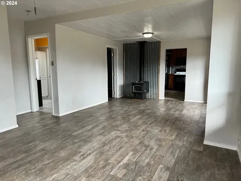 304 N River Street Enterprise OR 97828