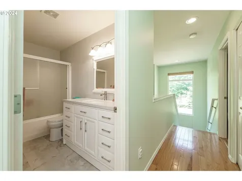 18100 Se 35th Street Vancouver WA 98683