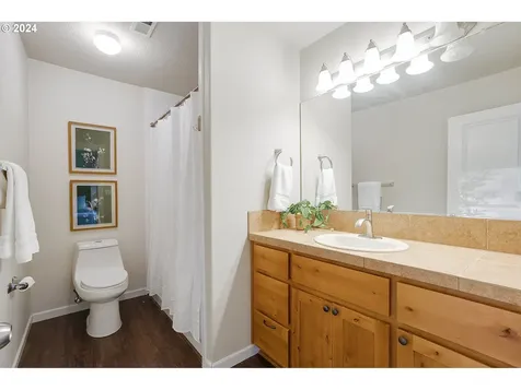 6434 SW Onassis Place Beaverton OR 97007