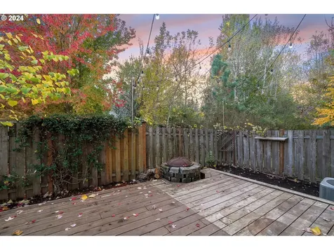 6434 SW Onassis Place Beaverton OR 97007