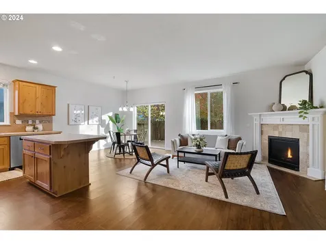 6434 SW Onassis Place Beaverton OR 97007