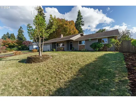 8905 NE 102nd Street Vancouver WA 98662