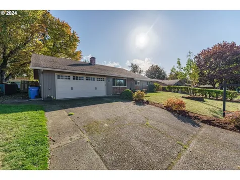 8905 NE 102nd Street Vancouver WA 98662