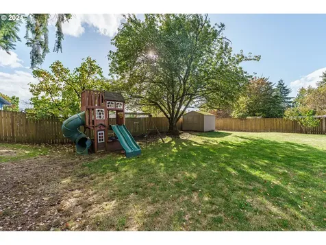 8905 NE 102nd Street Vancouver WA 98662