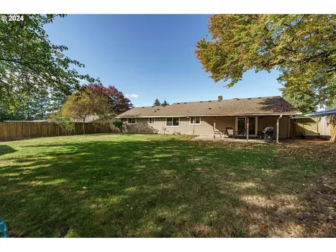 8905 NE 102nd Street Vancouver WA 98662