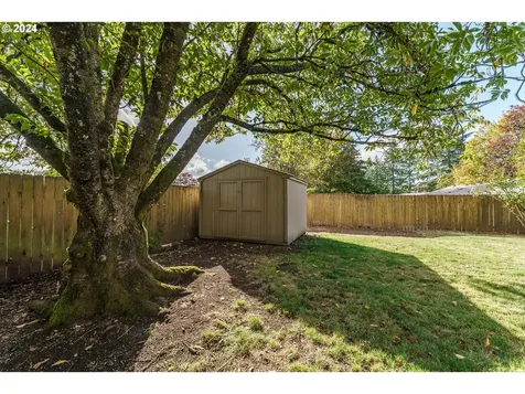 8905 NE 102nd Street Vancouver WA 98662