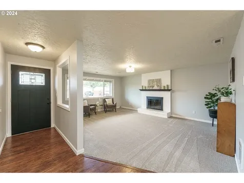 8905 NE 102nd Street Vancouver WA 98662
