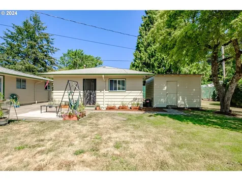 428/430 SE Bridgeway Avenue Corvallis OR 97333
