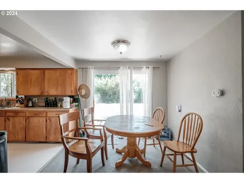 428/430 SE Bridgeway Avenue Corvallis OR 97333