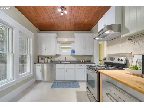 1148 W 5th Avenue Eugene OR 97402