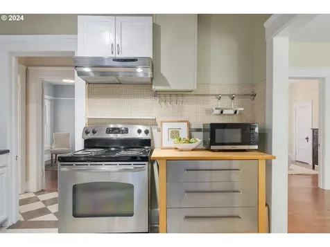 1148 W 5th Avenue Eugene OR 97402