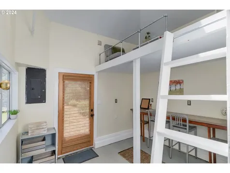 1148 W 5th Avenue Eugene OR 97402