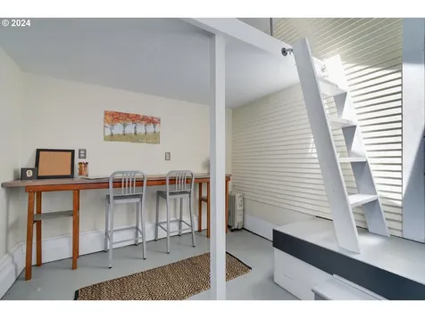 1148 W 5th Avenue Eugene OR 97402