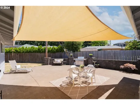 21125 Se Clay Court Gresham OR 97030