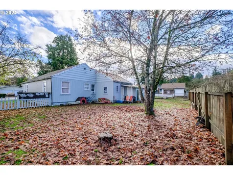 1248 1st Avenue Sweet Home OR 97386