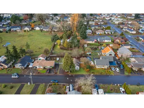 1248 1st Avenue Sweet Home OR 97386