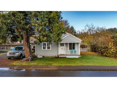 1248 1st Avenue Sweet Home OR 97386