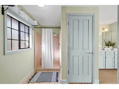 1331 S Columbia Street Seaside OR 97138