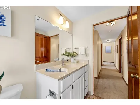 1331 S Columbia Street Seaside OR 97138