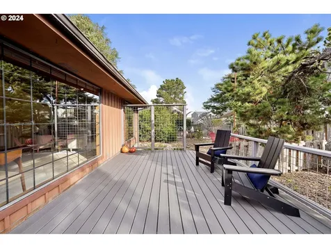 1331 S Columbia Street Seaside OR 97138