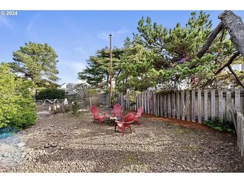 1331 S Columbia Street Seaside OR 97138