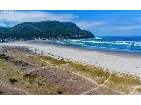 1331 S Columbia Street Seaside OR 97138