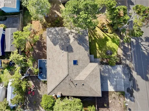 1331 S Columbia Street Seaside OR 97138