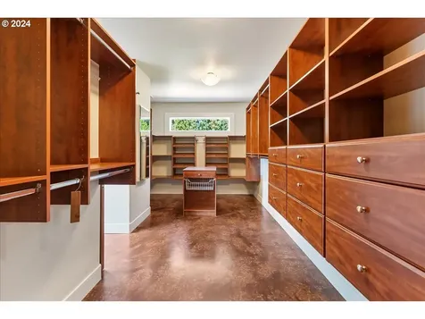 1225 NW 102nd Avenue Portland OR 97229