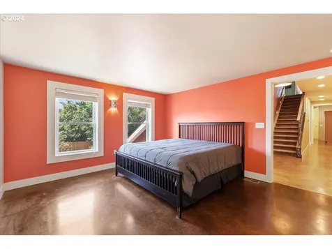 1225 NW 102nd Avenue Portland OR 97229