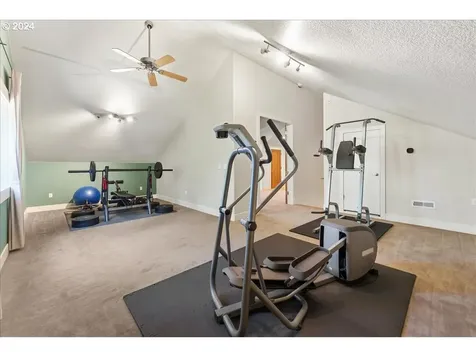 1225 NW 102nd Avenue Portland OR 97229