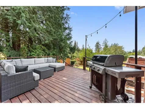1225 NW 102nd Avenue Portland OR 97229