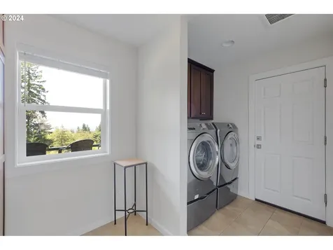 2545 Green Mountain Road Kalama WA 98625