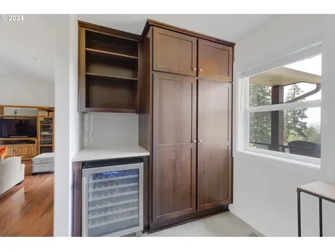 2545 Green Mountain Road Kalama WA 98625